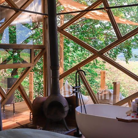Quaint Luxury Villas 그래스콥 외부 사진